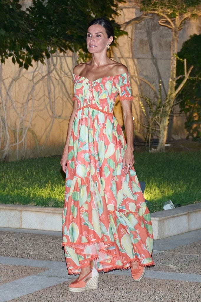 La reina Letizia en la recepción del palacio de Marivent 2022