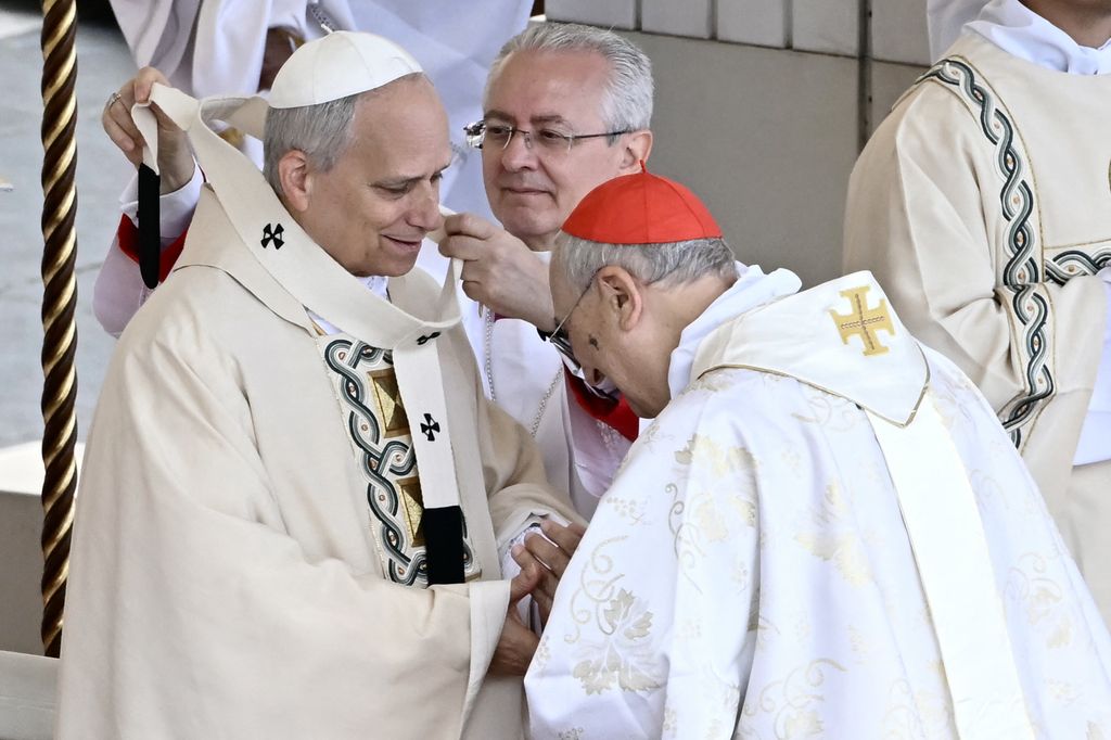 Entronización Papa León XIV