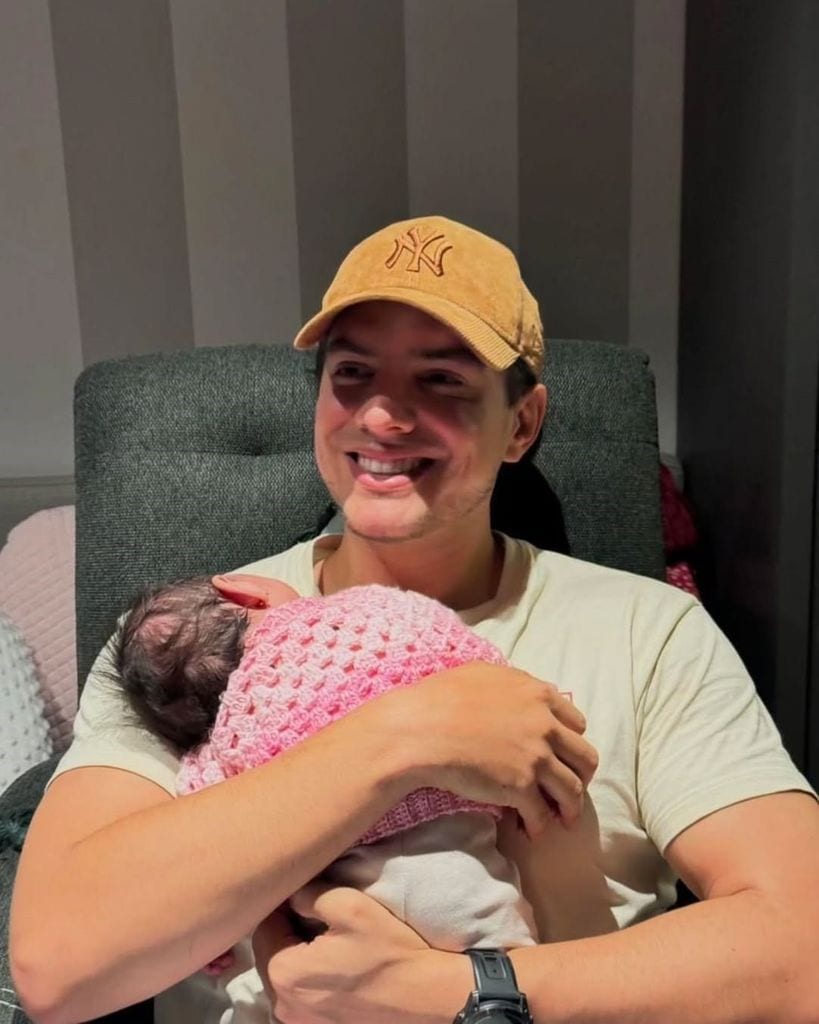 Vadhir Derbez