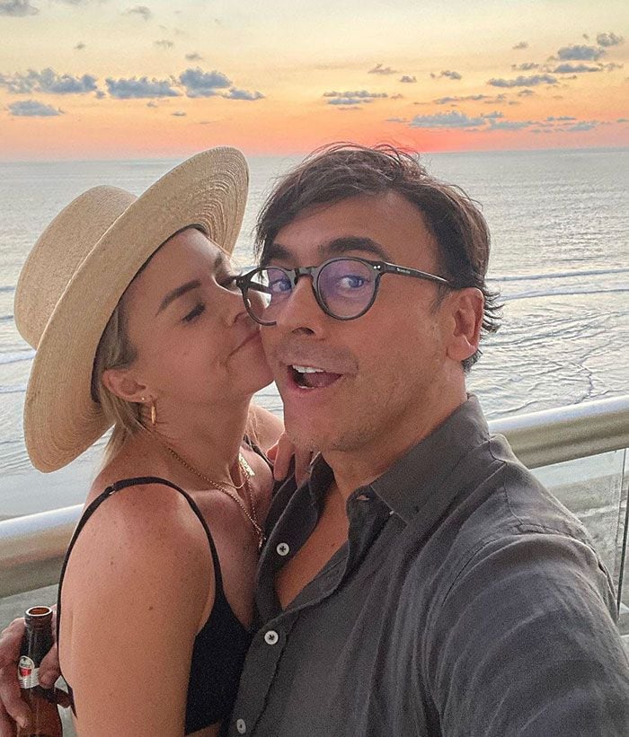 Adal Ramones y su esposa
