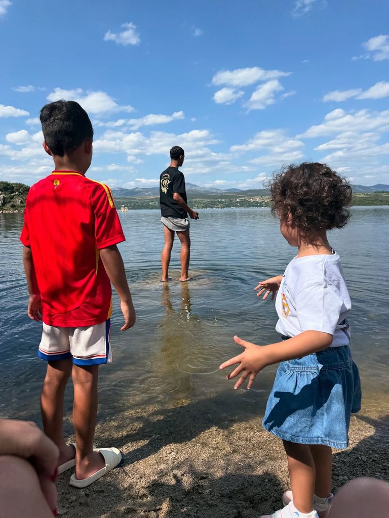 Cristiano Ronaldo estuvo de lo más entretenido en el lago 