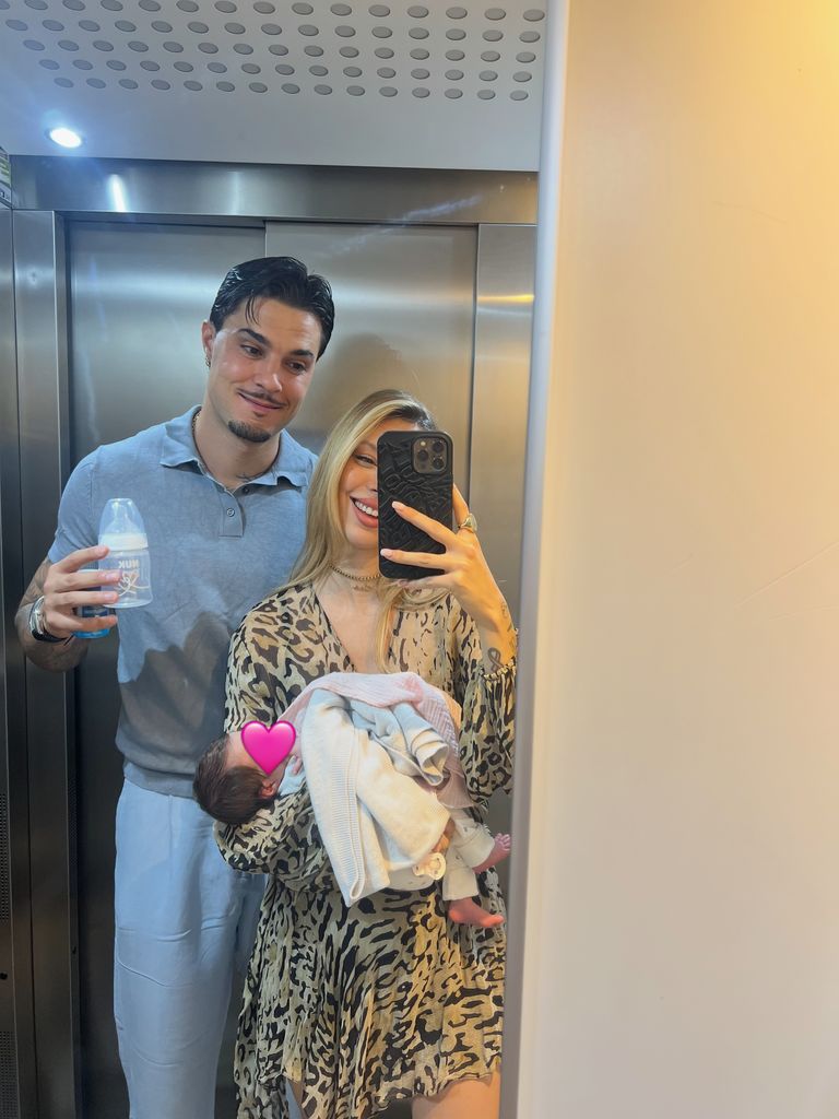 Carlo Costanzia, Alejandra Rubio y la pequeña Tessa