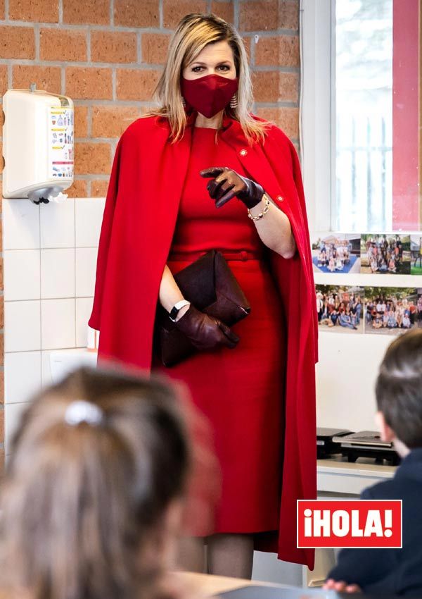 Máxima de Holanda con vestido rojo