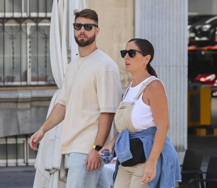 Anabel Pantoja con su novio, el fisioterapeuta David Rodríguez