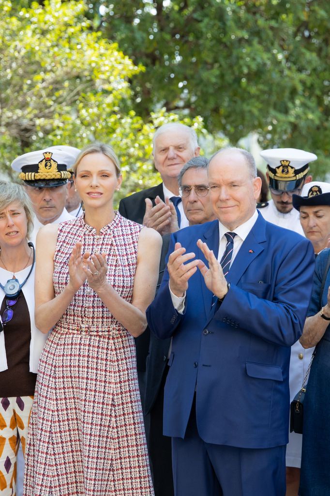 Charlene de Mónaco junto al príncipe Alberto en el 50 aniversario del pacto de RAMOGE, 2026.