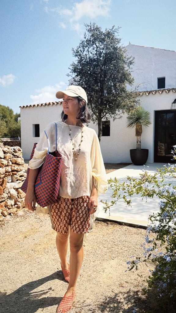 Isabelle Junot sorprende de vacaciones en Mallorca