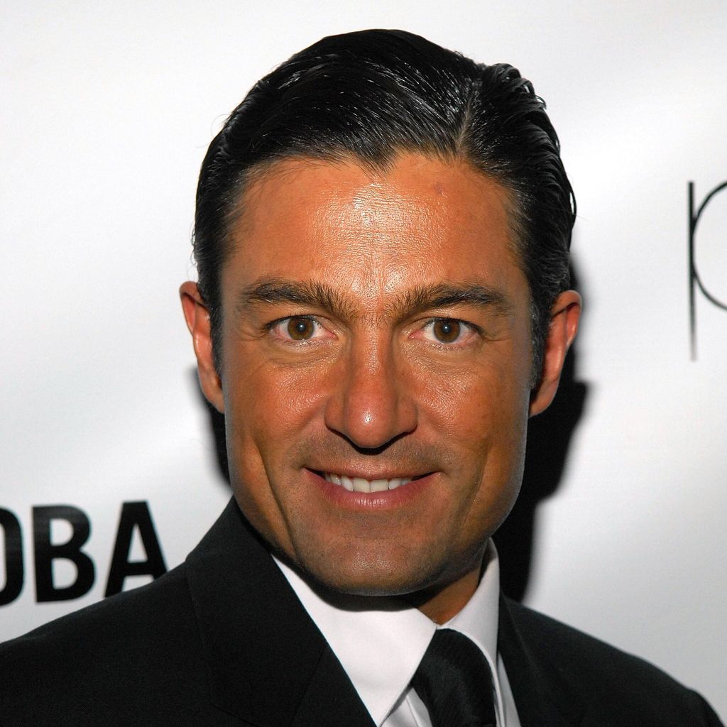 Fernando Colunga