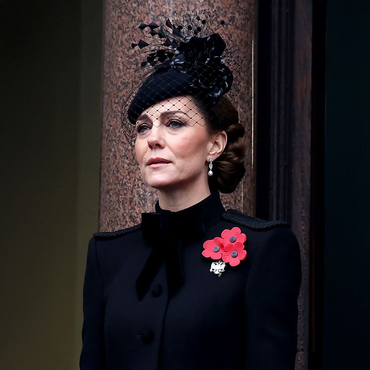 Primer plano de Kate Middleton en el día del Recuerdo