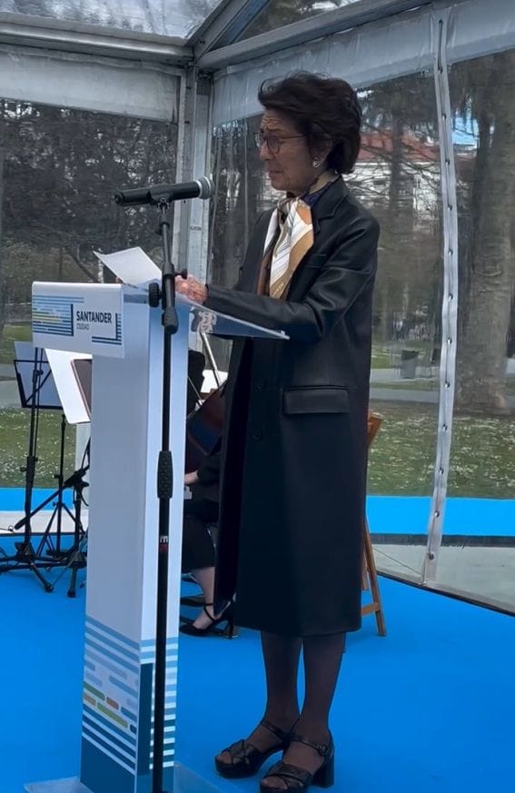 Santander inaugura una plaza en honor a Emilio Botín en los Jardines de Pereda