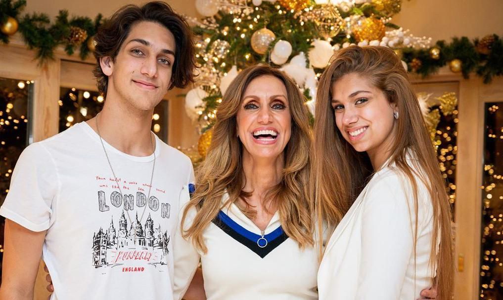 Lili Estefan y sus hijos