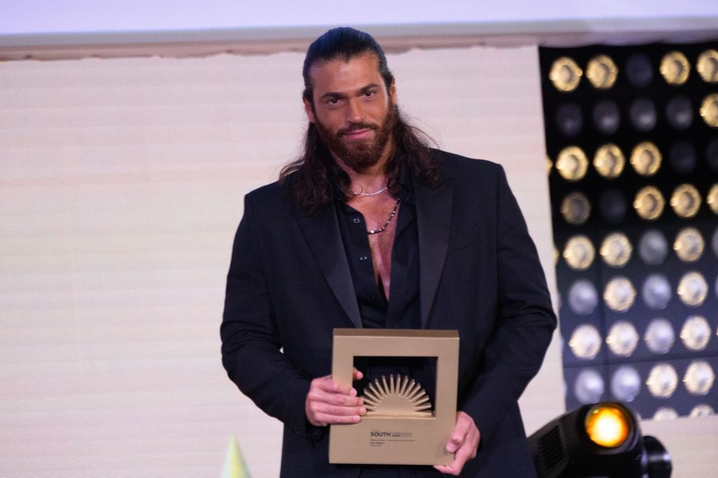 Can Yaman visitaba Cádiz para recibir el International Honorary SISF Member Award