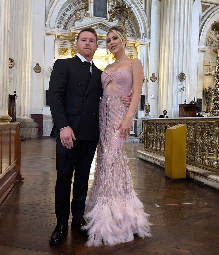 Canelo y su esposa