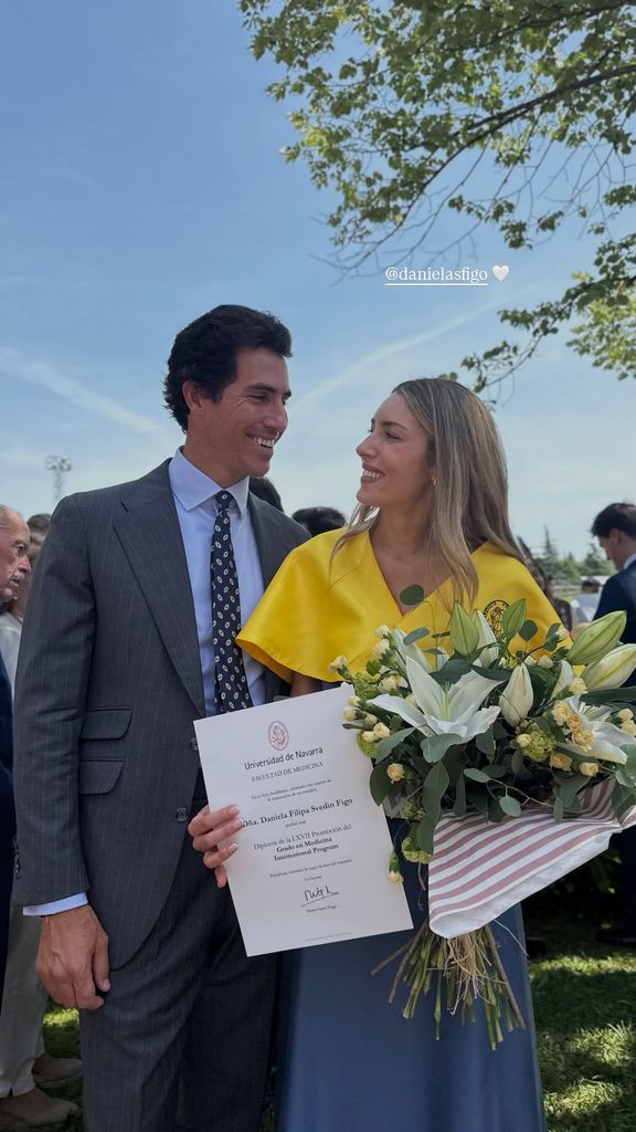 Daniela y Beltrán, en Navarra tras graduarse ella en Medicina