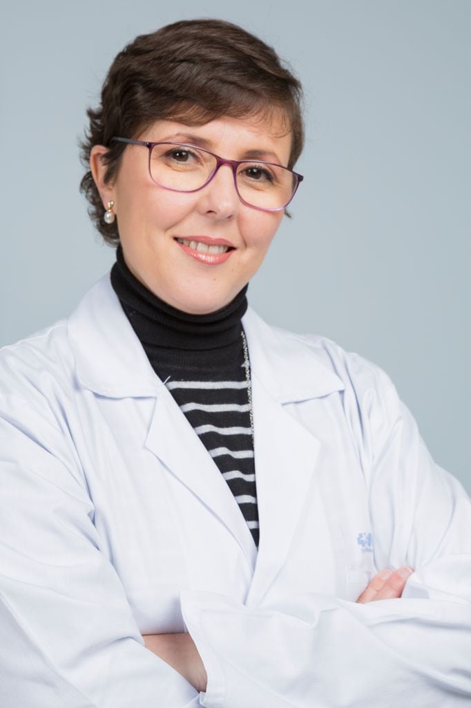 Dra. Lucienne Costa-Frossard França, CSUR de Esclerosis Múltiple Servicio de Neurología Fundación para la Investigación Biomédica IRyCIS Hospital Ramón y Cajal.
