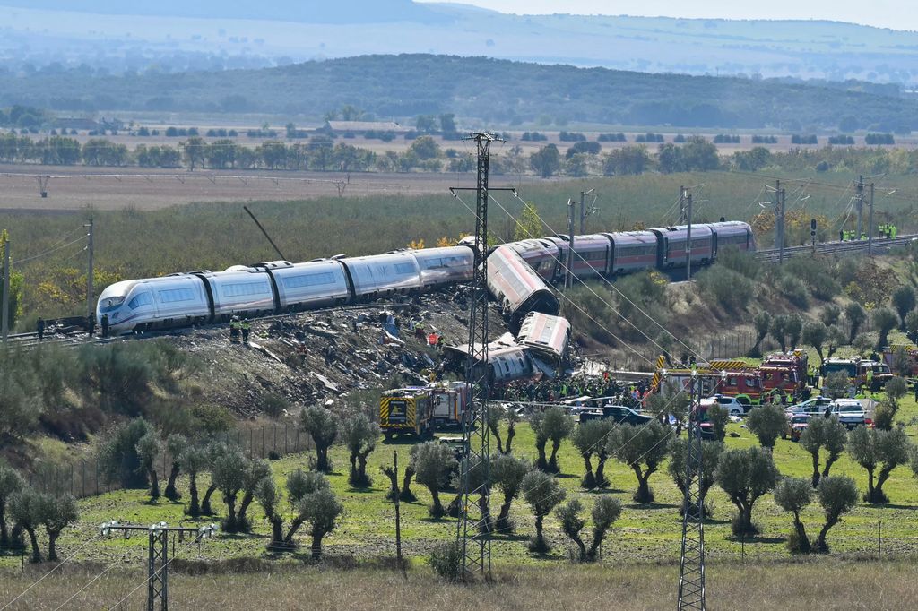 Un trágico accidente ferroviario en Toledo, España, ha cobrado la vida de al menor 68 personas.