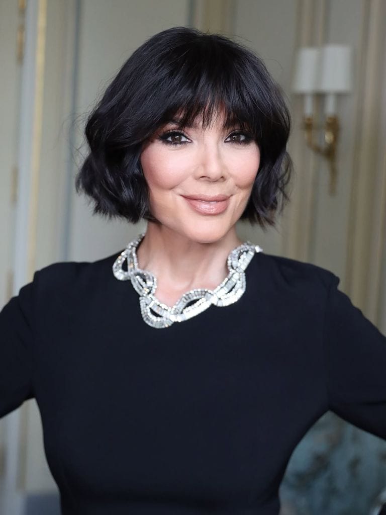 Kris Jenner compartió en su cuenta de Instagram su nueva melena. 