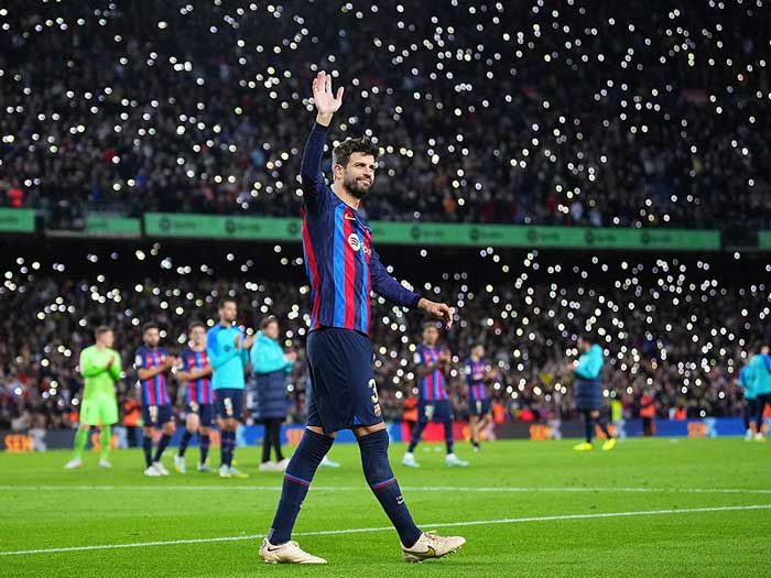 Gerard Piqué se despide de la afición 