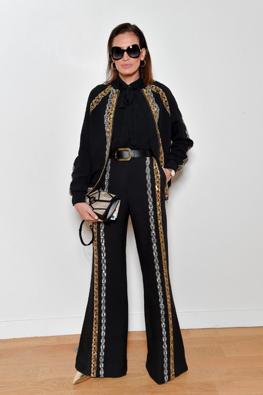 nieves alvarez traje