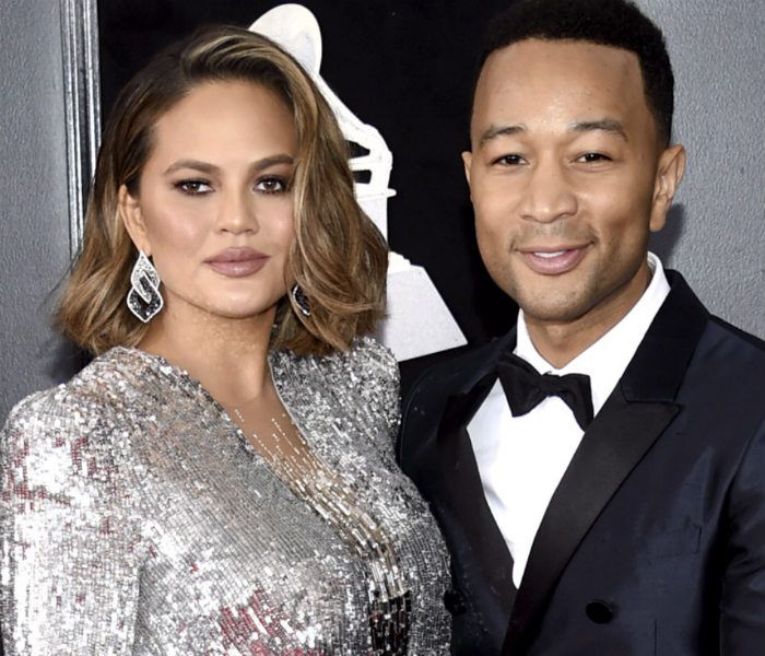 Chrissy Teigen y John Legend