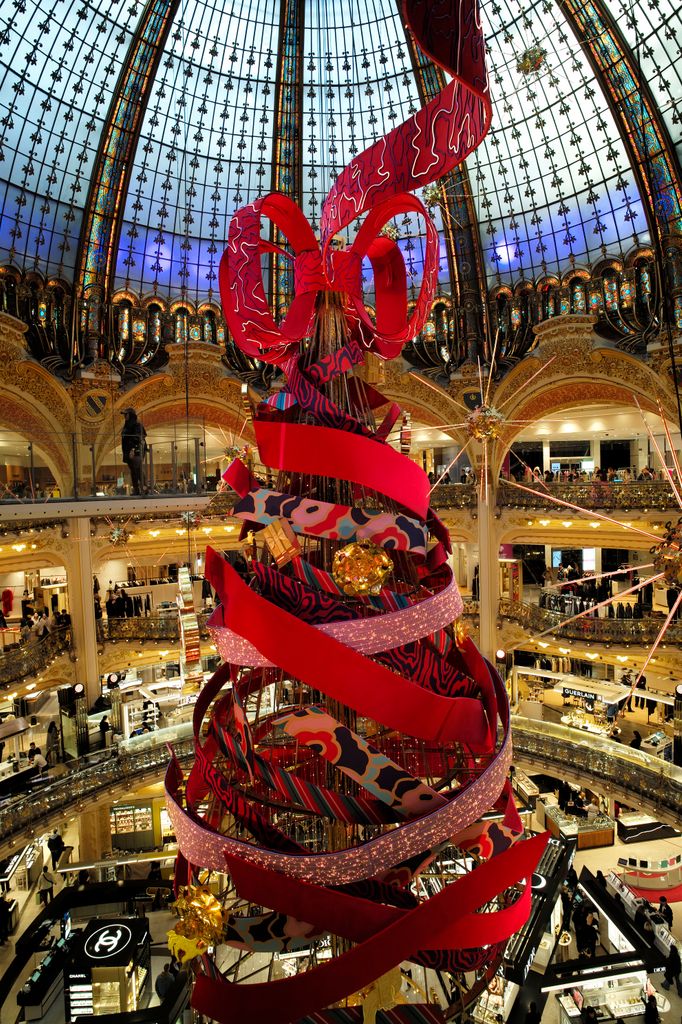 Galeries Lafayette Haussmann,  Paris.