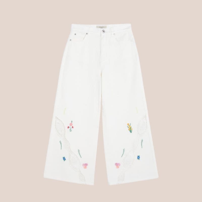 vaqueros blancos con bordados