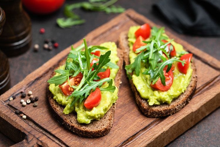 tostadas-aguacate