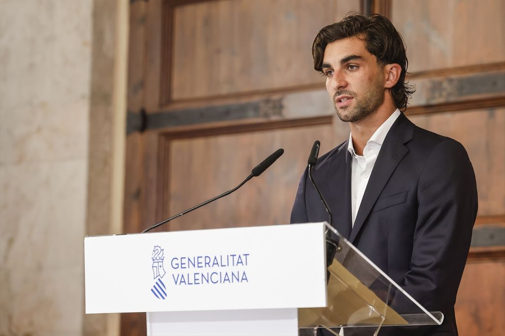 El campeón del Mundo durante su participación en el Palacio de la Generalitat Valenciana