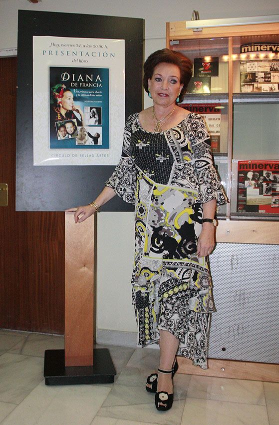Diana de Francia durante la presentación de su libro