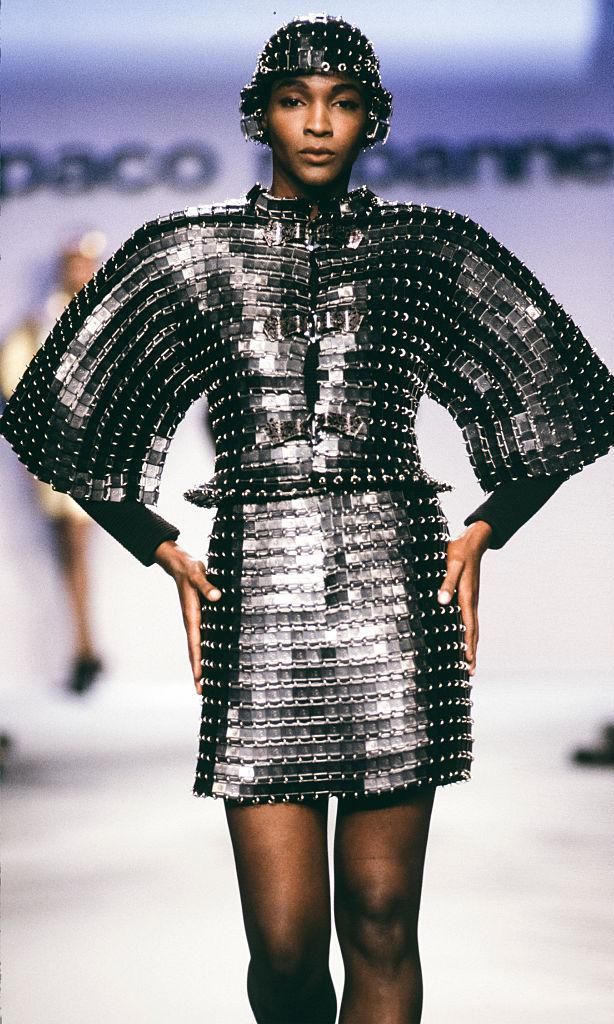 looks paco rabanne