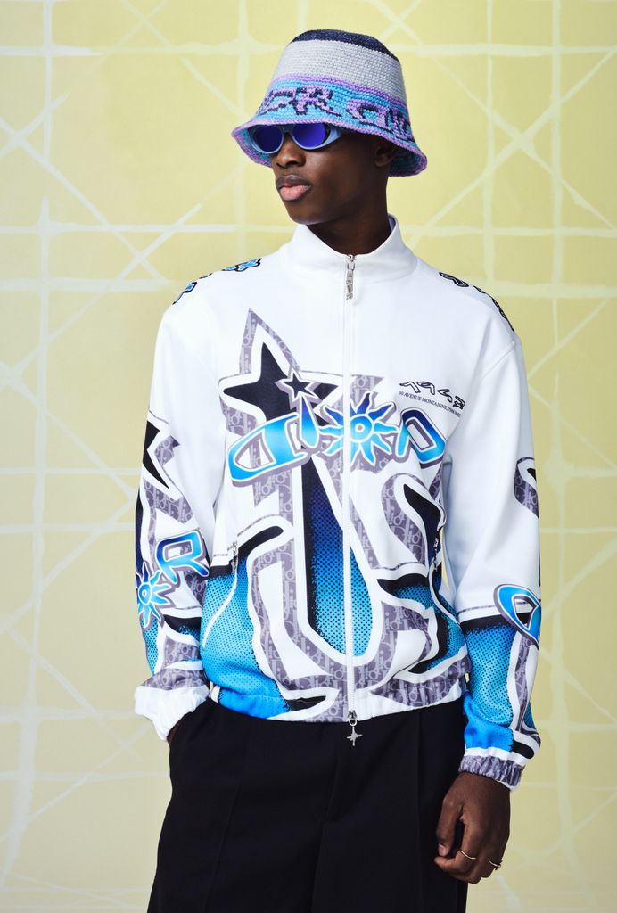 Esta colección estuvo creada por Lewis Hamilton de lado de Kim Jones.