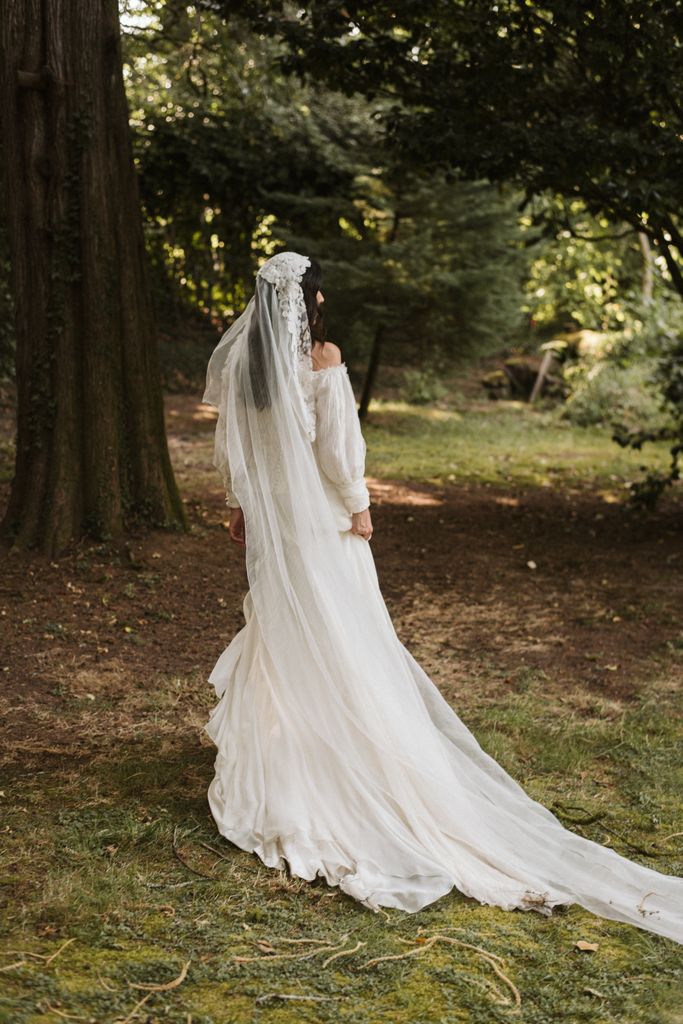 Velo julieta con casquete para novias