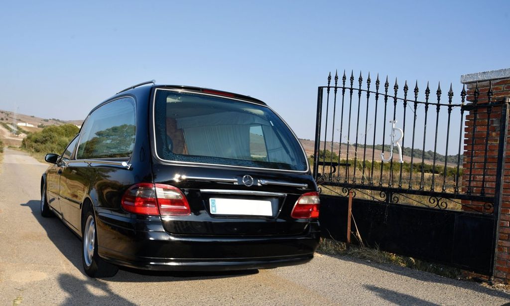 coche fúnebre