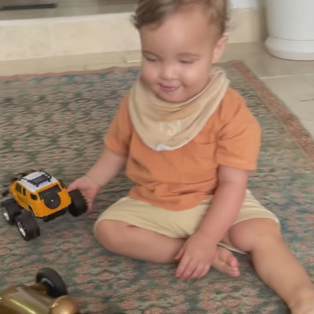 Hijo de Pamela Silva