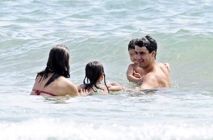 Jesulín de Ubrique y María José Campanario con sus dos hijos mayores