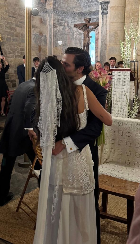 Boda de la influencer Alejandra Navarro y Carlos Fuente en Galicia