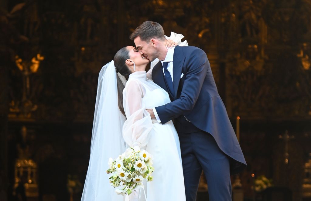 La boda de Fabián Ruiz y Rosa Pereira en Sevilla