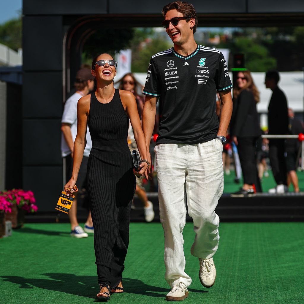 Grand Prix Barcelona 2025 George Russell y Carmen Montero 