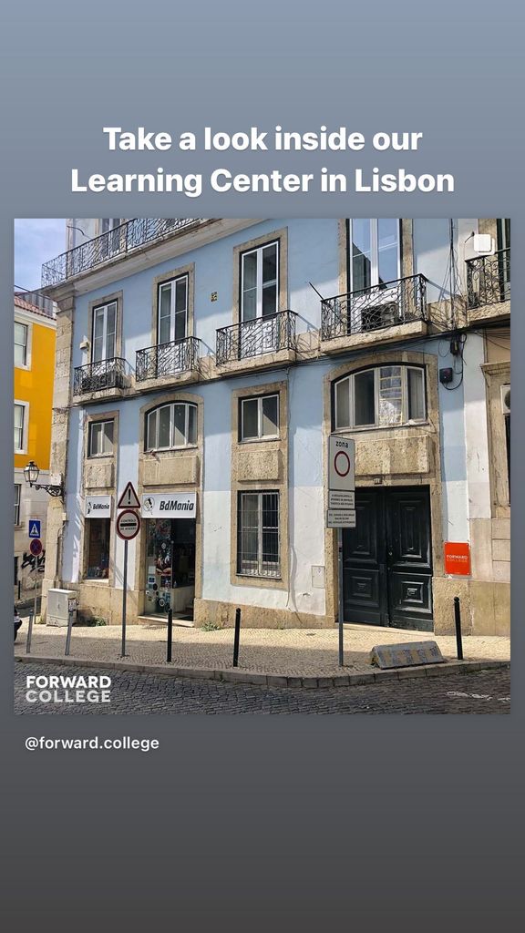 Fachada del centro de estudios Forward Collage Lisbon