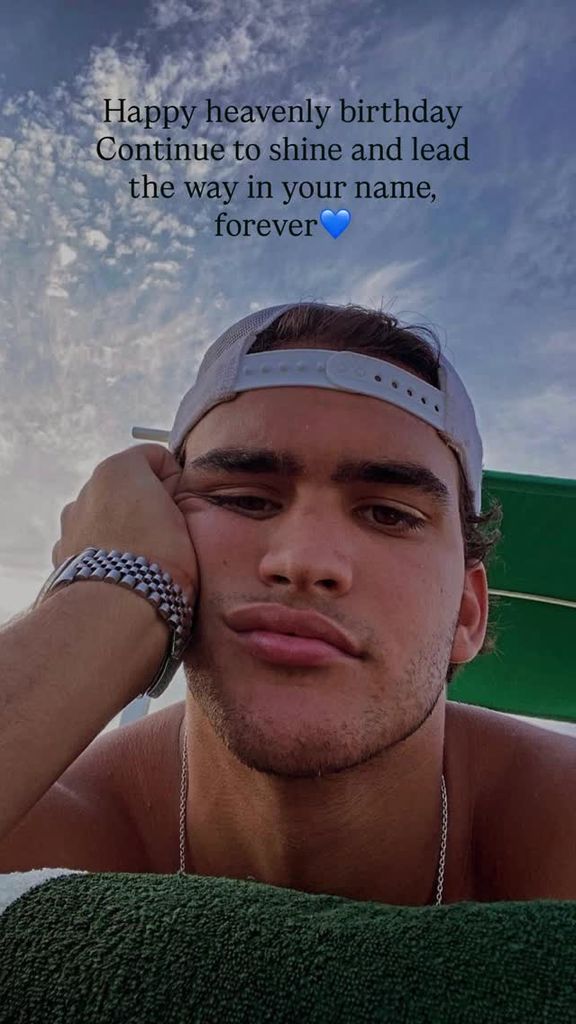 La fundación Niccolo's Light también recordó al joven en el que habría sido su 23 cumpleaños con un emotivo mensaje: "Feliz cumpleaños en el cielo. Sigue brillando y guiando el camino en tu nombre, para siempre"