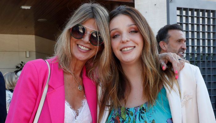 Zayra Gutiérrez y su madre