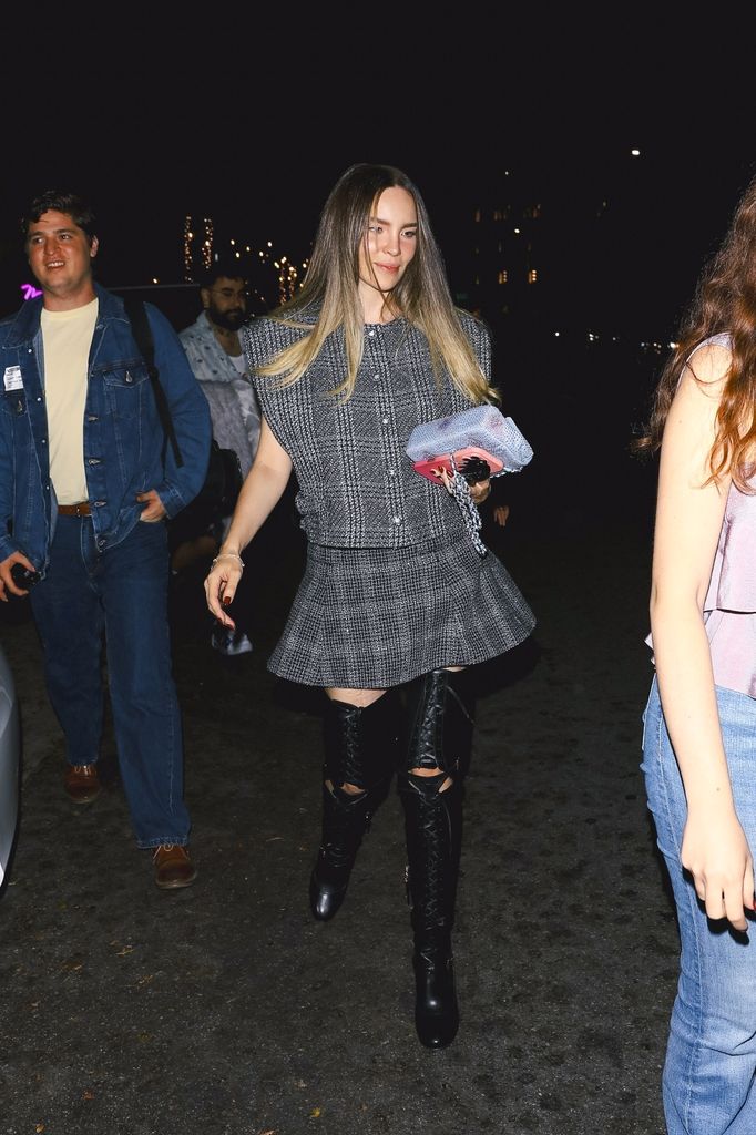 Belinda llega a Mr.Chow en Beverly Hills.