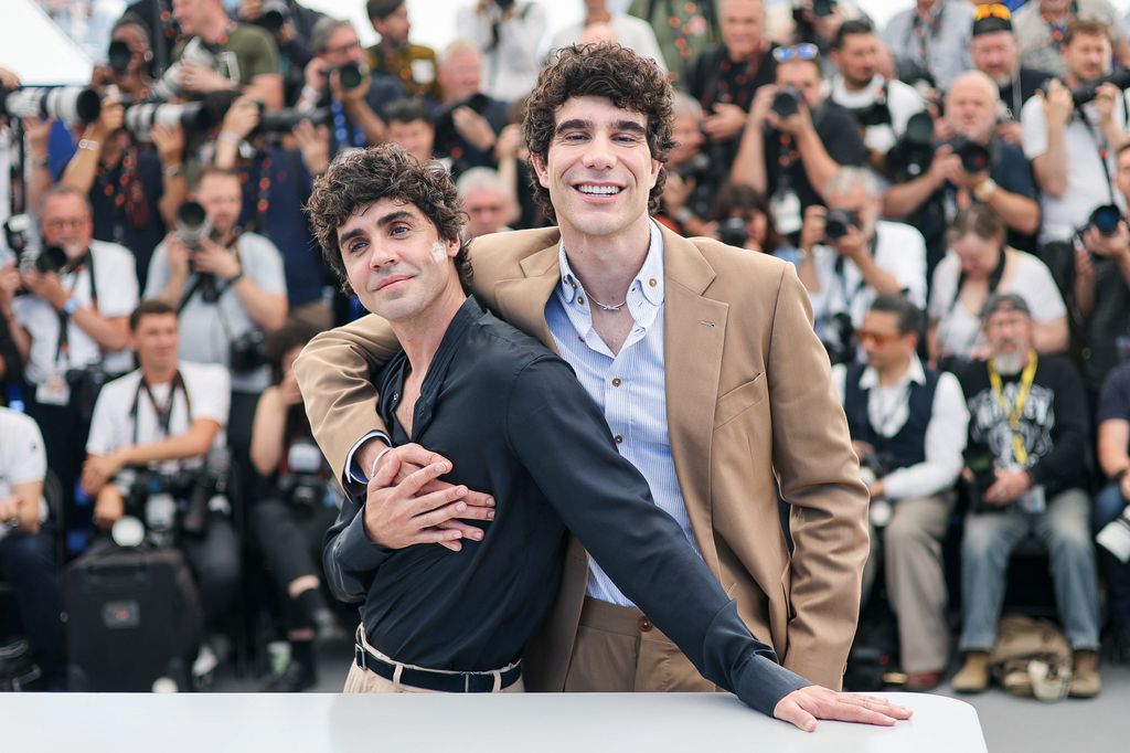 Javier Ambrossi y Javier Calvo en Cannes
