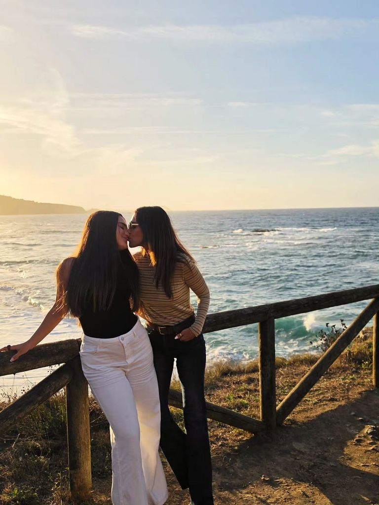 Daniella Bustamante y Paula Echevarría en Asturias