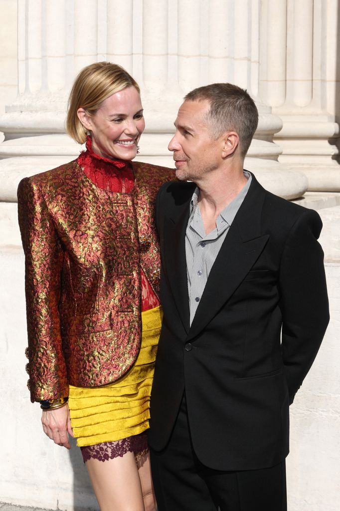 Leslie Bibb y Sam Rockwell