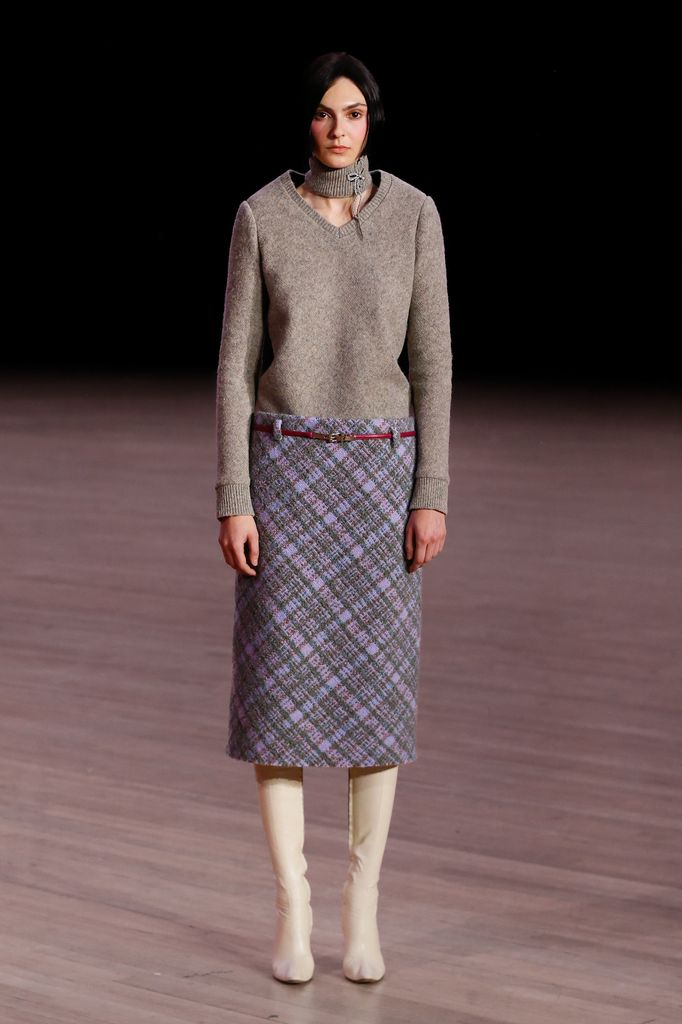 Una referencia a su era en Perry Ellis. 