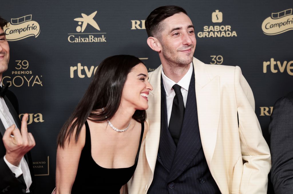 Macarena Garcia y Enric Auquer en los Goya