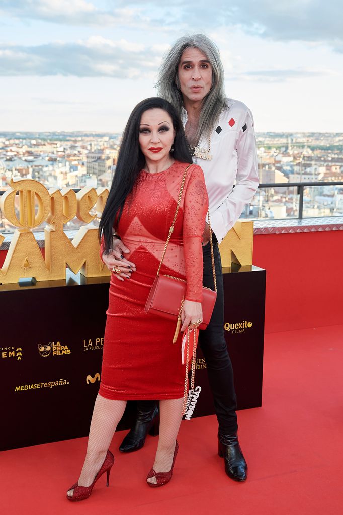 Alaska y Mario