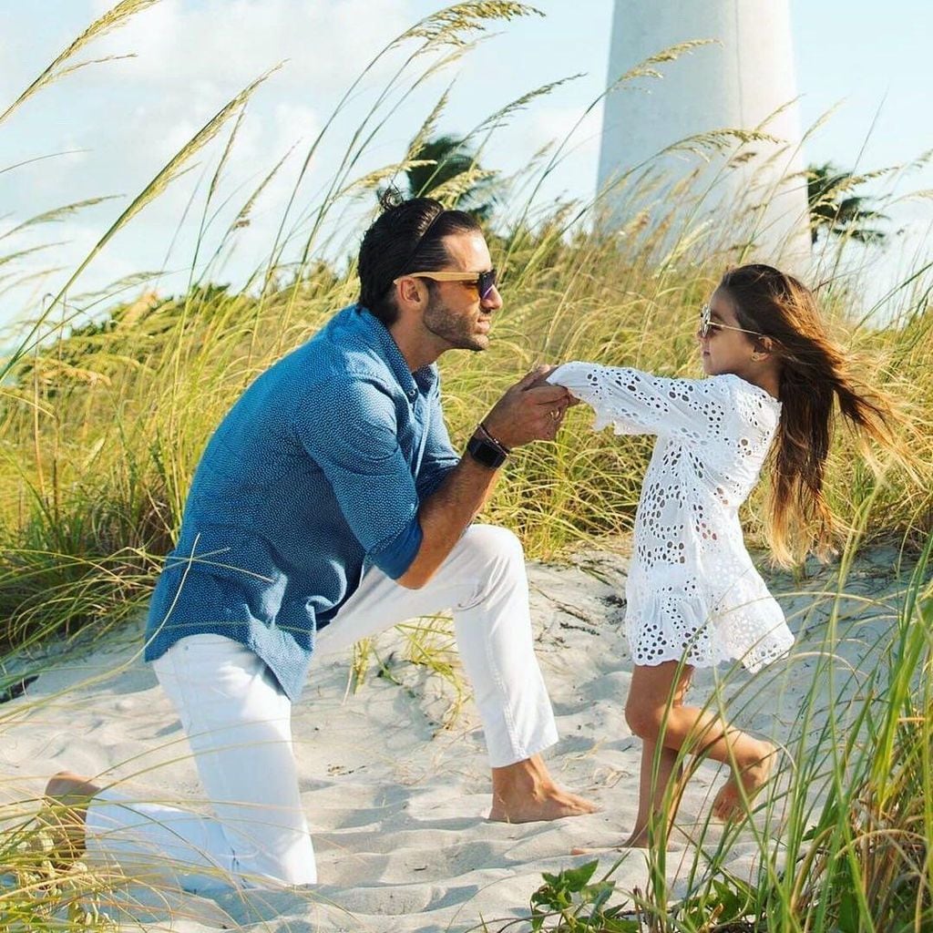 Toni Costa y su hija, Alaïa