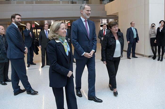 Felipe VI en la sede del FMI