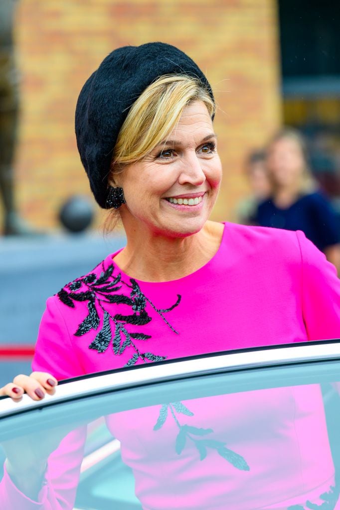 Máxima de Holanda con vestido rosa